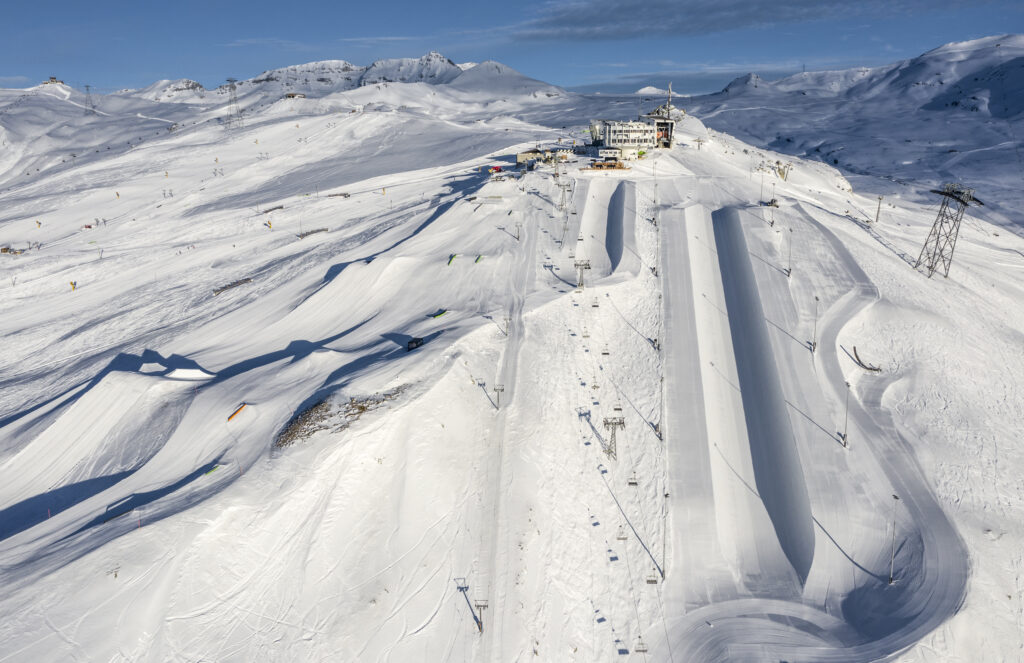 LAAX aerials